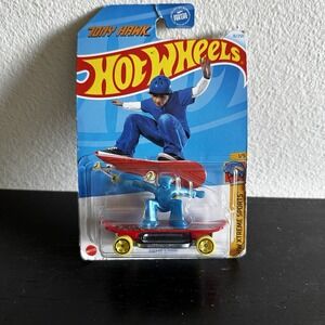 Hot Wheels Tony Hawk Red Skate Grom 1/5‎